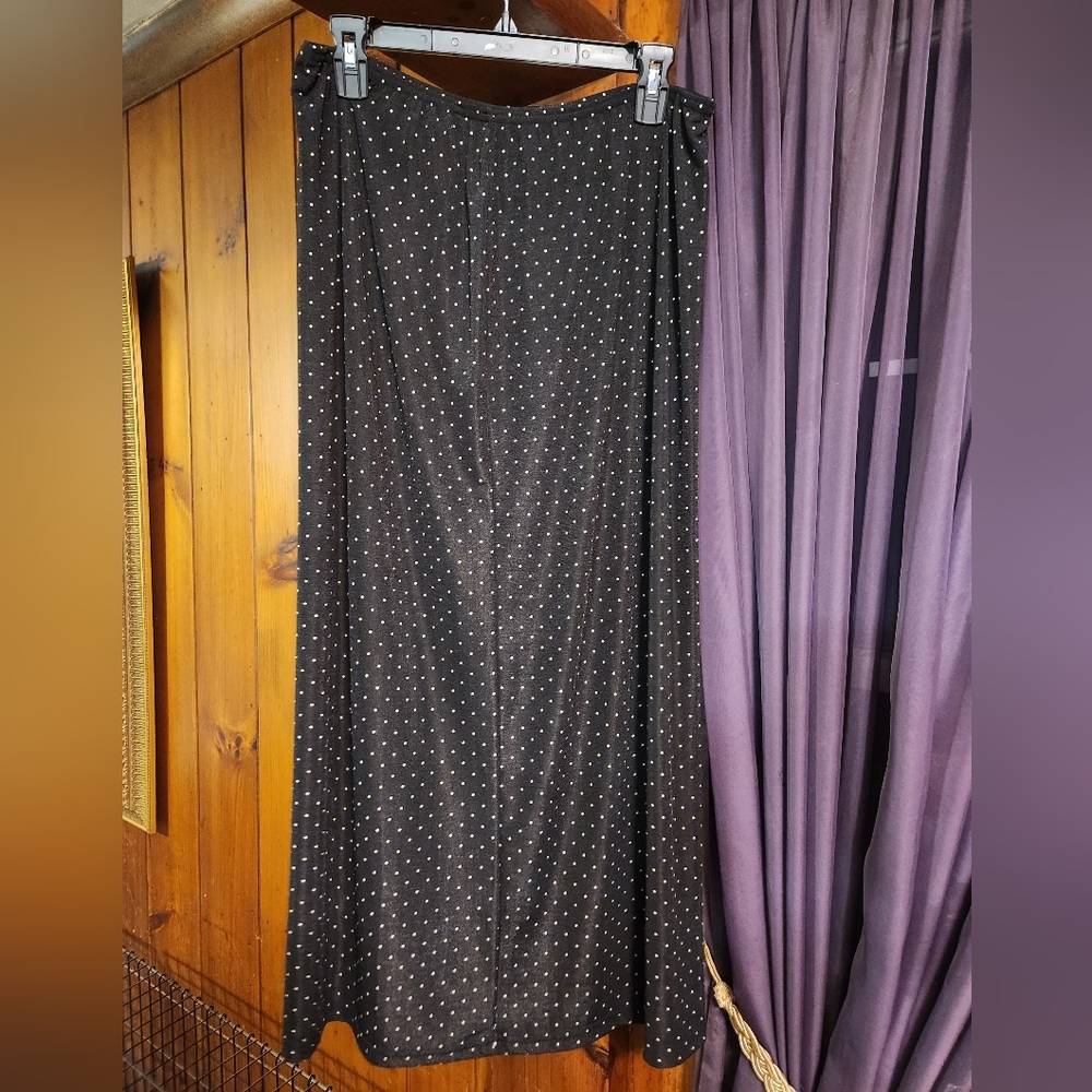 Jacqueline Smith skirt